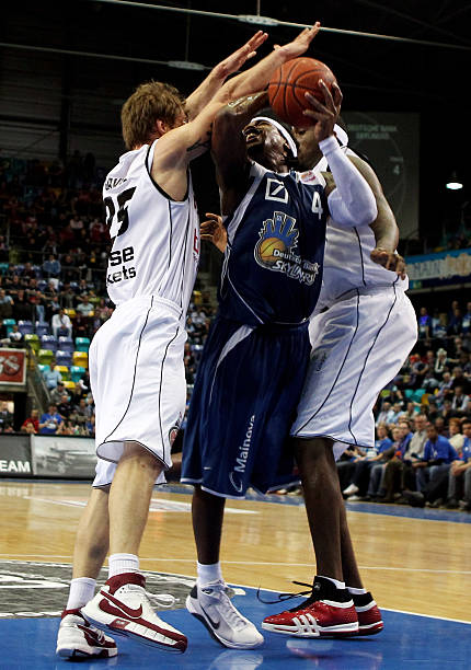 传球与全面 传球与全面