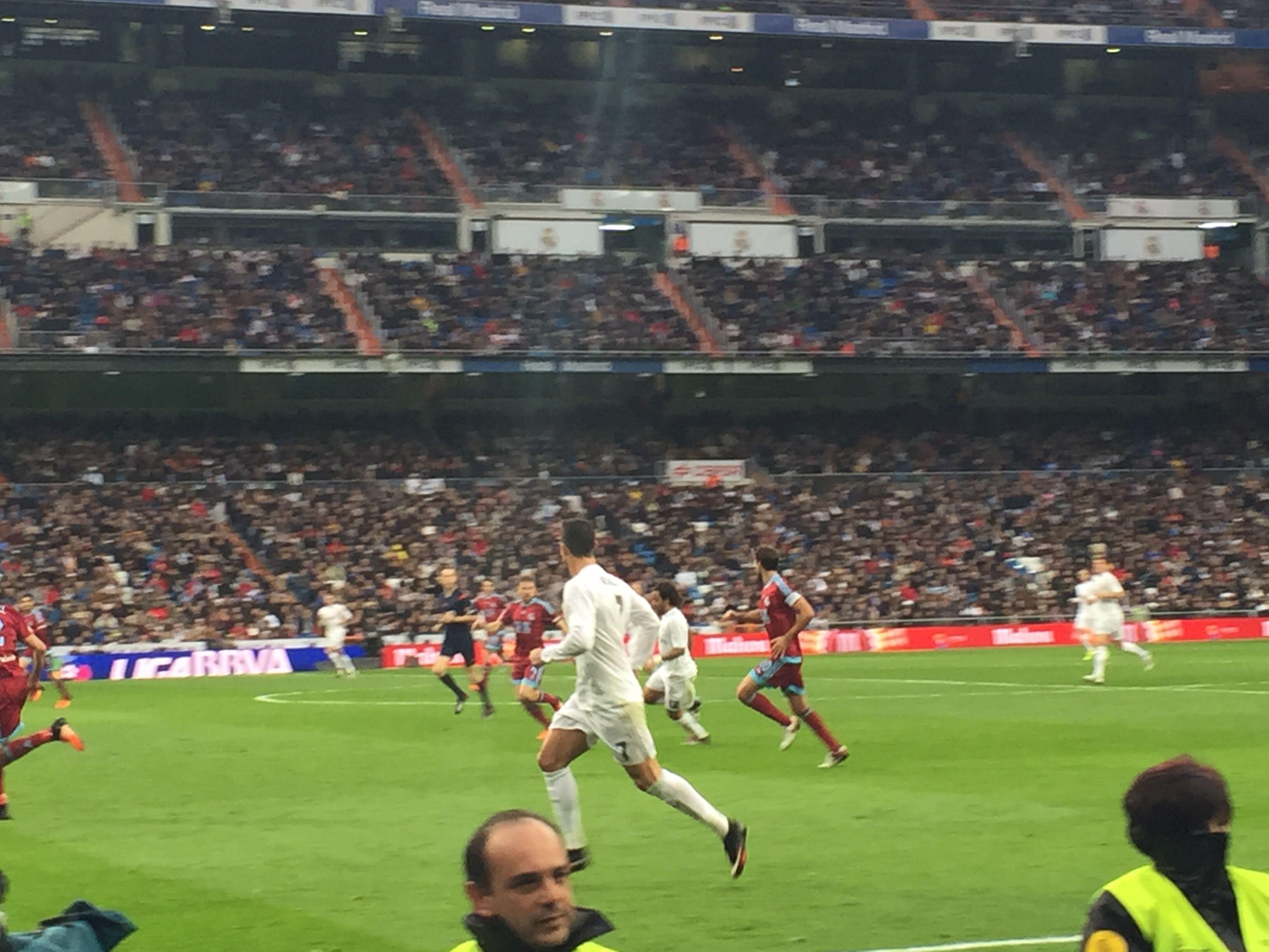 绩和赛季前 绩和赛季前