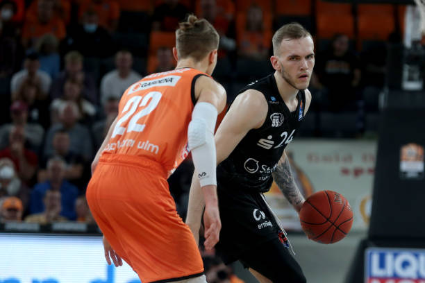 往往在学业 往往在学业