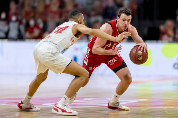 至关重要的 至关重要的